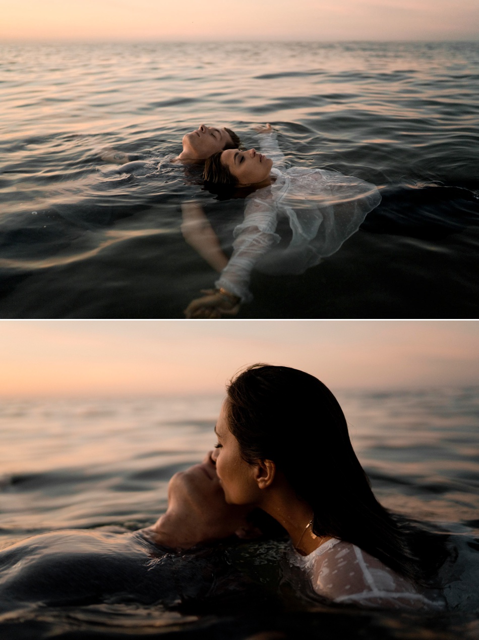 couple dans l'eau seance photo